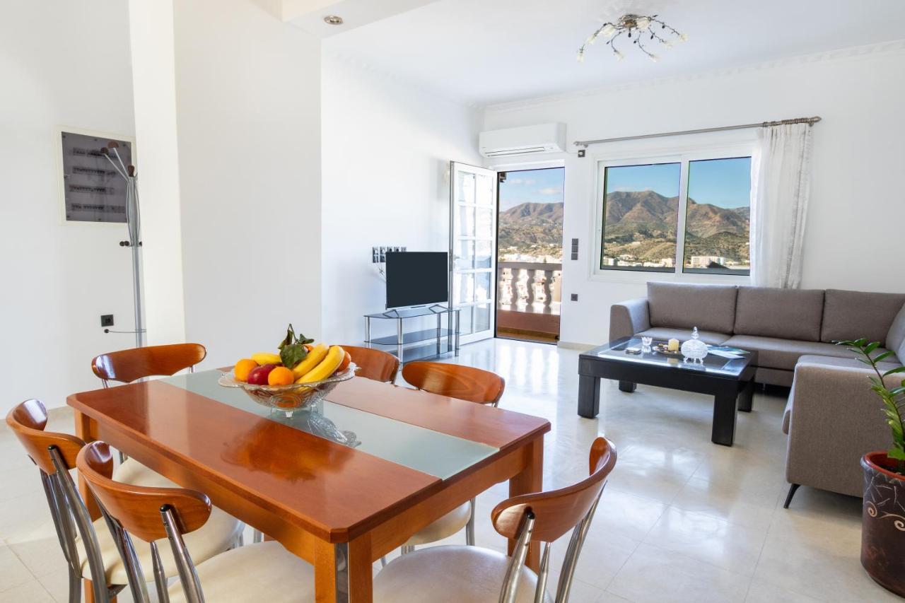 Divine Apartment Карпатос Екстериор снимка