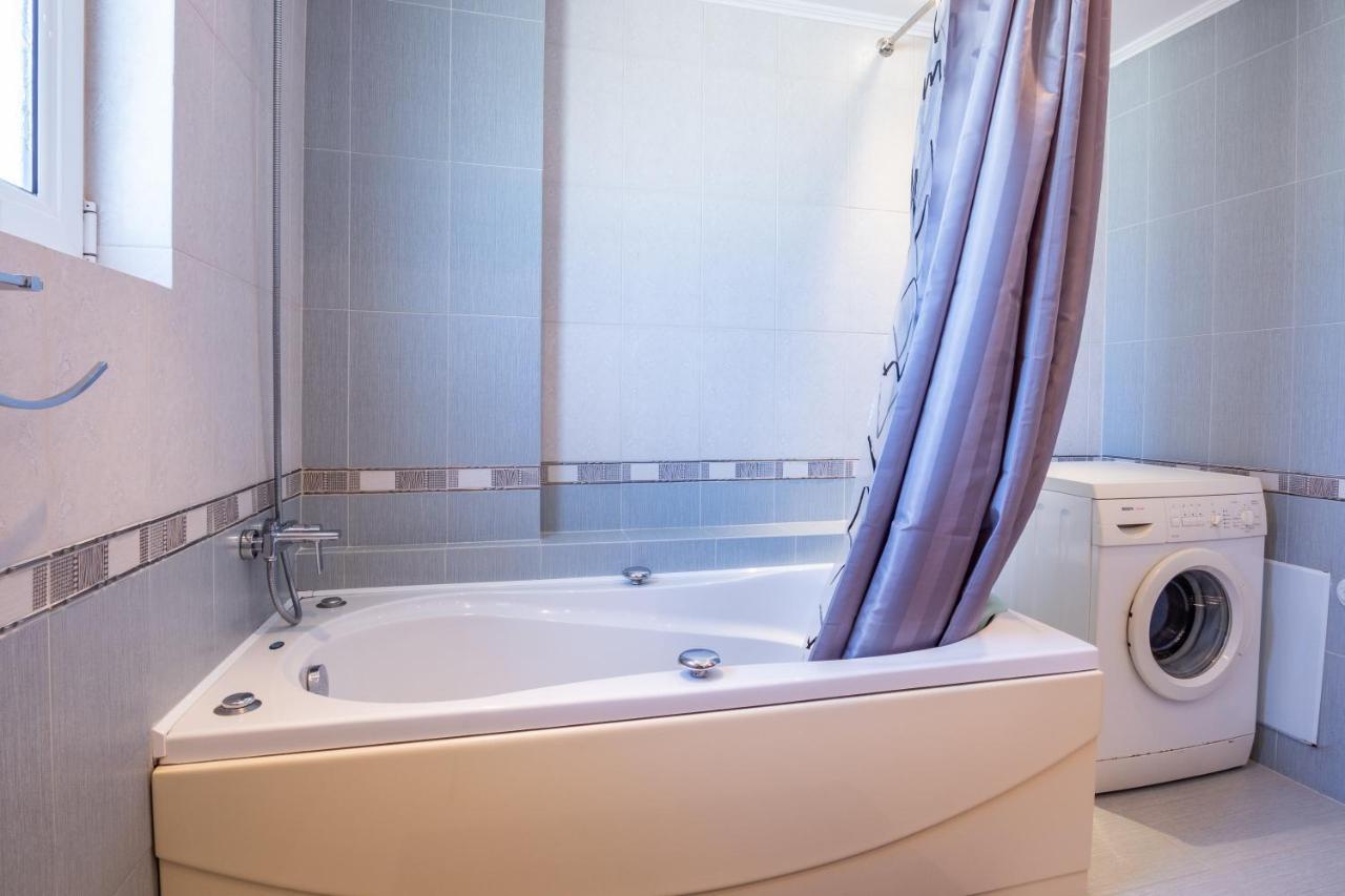 Divine Apartment Карпатос Екстериор снимка