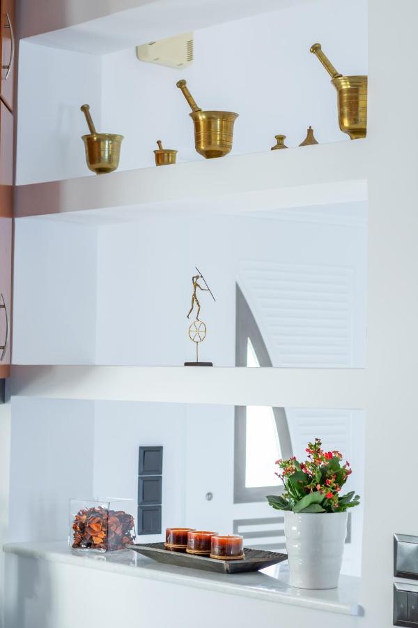 Divine Apartment Карпатос Екстериор снимка